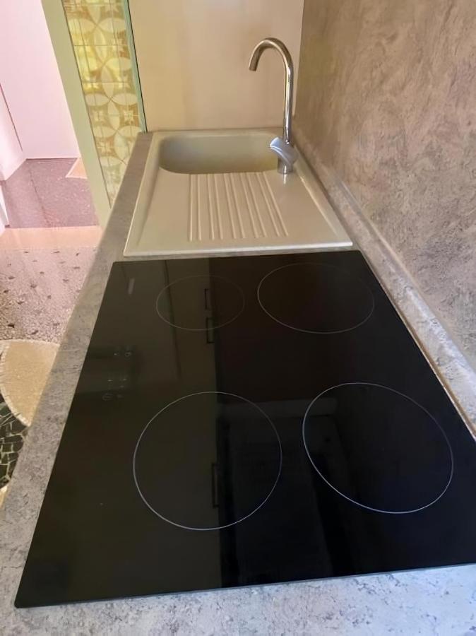 Gg Apartment サロ エクステリア 写真